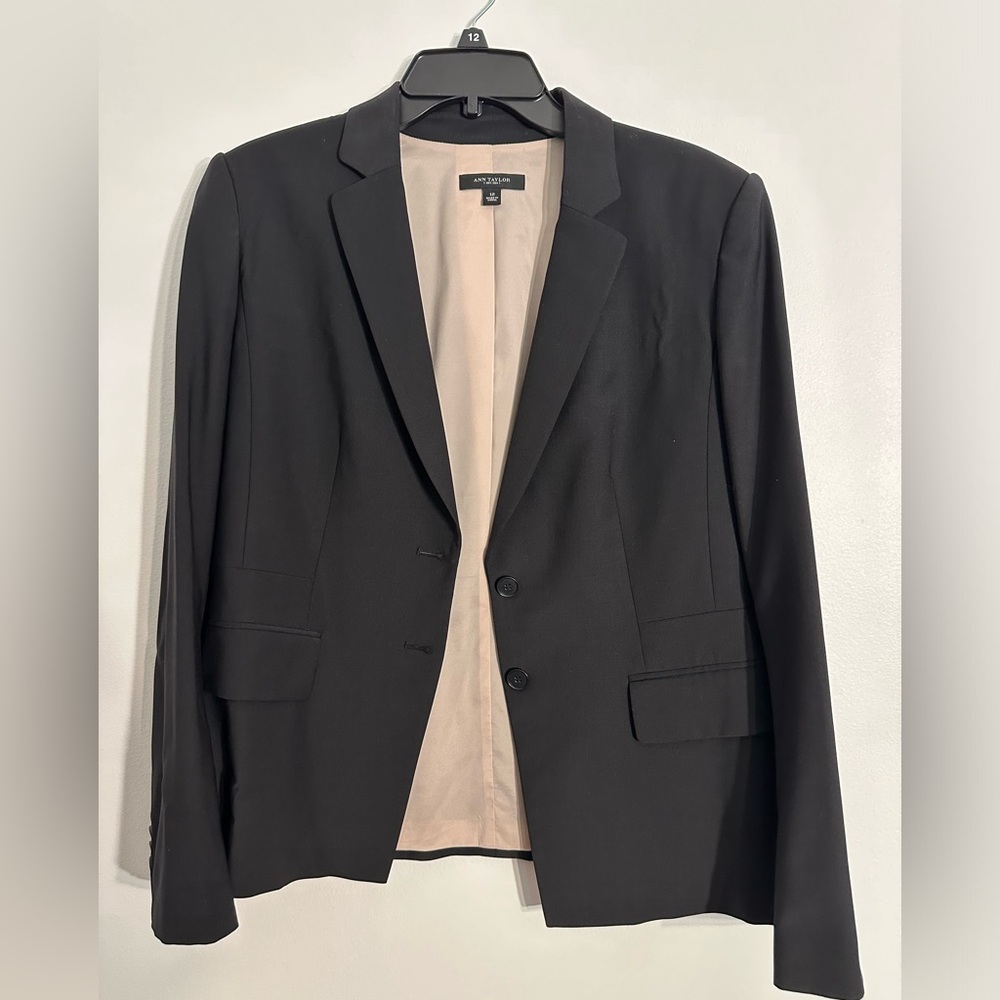Ann Taylor pant suit Dark gray wool pant suit. Like new condition. Sz 12